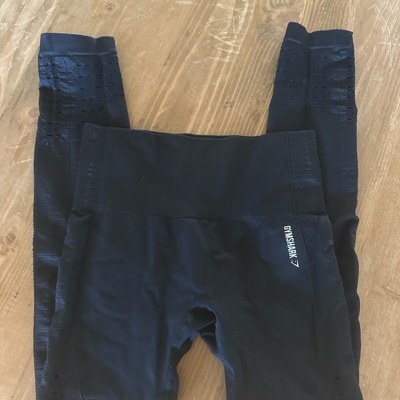 5 pair of gymshark leggings size small - Picture 9 of 16